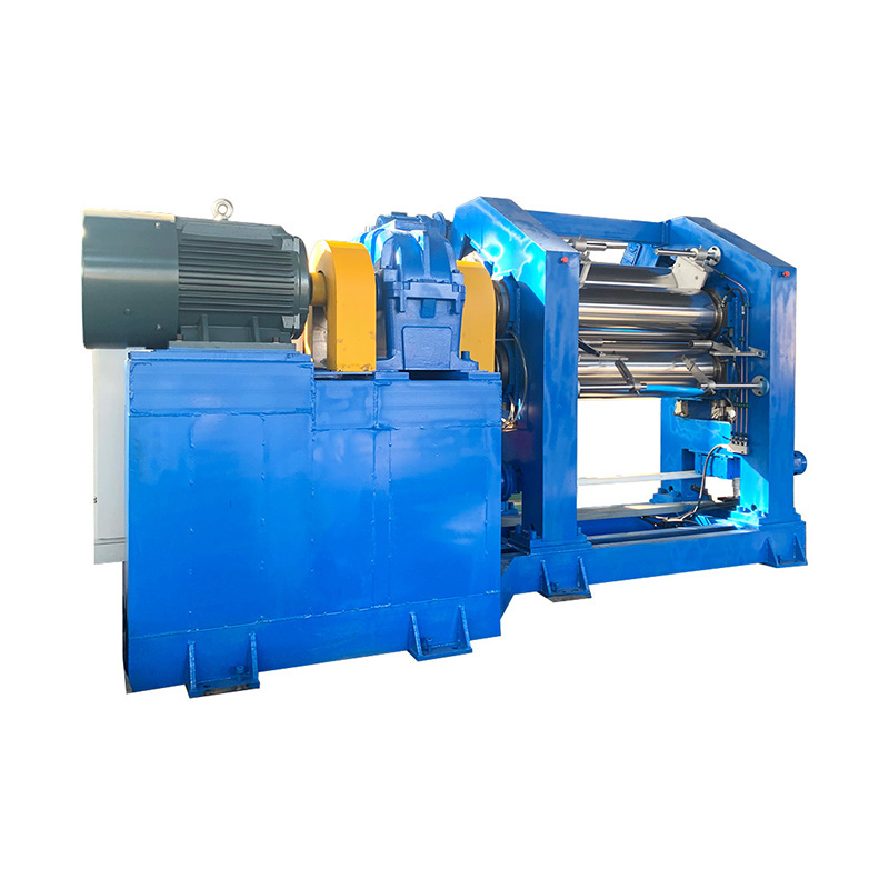 Stroj s gumenim kalandrom od 3 valjka