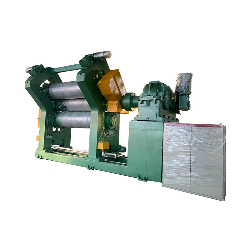 Stroj s gumenim kalandrom od 3 valjka