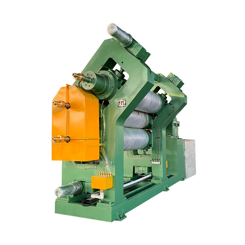 Stroj s gumenim kalandrom od 3 valjka